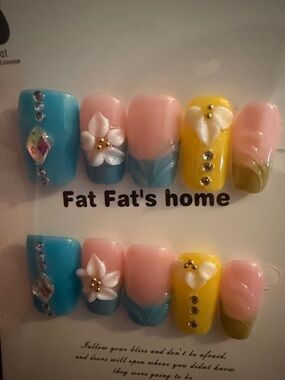 Colorful Floral handmade acrylic Press-On Nail Set with Gems